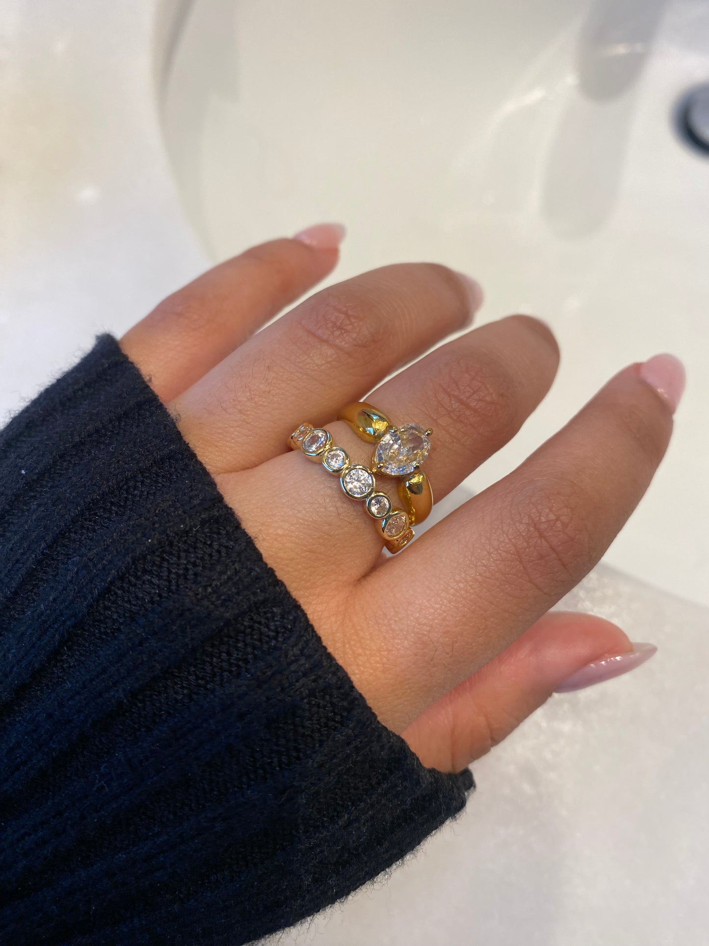 OLIVIA RING