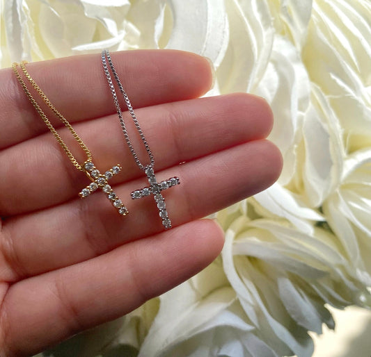 DAINTY CROSS NECKLACE