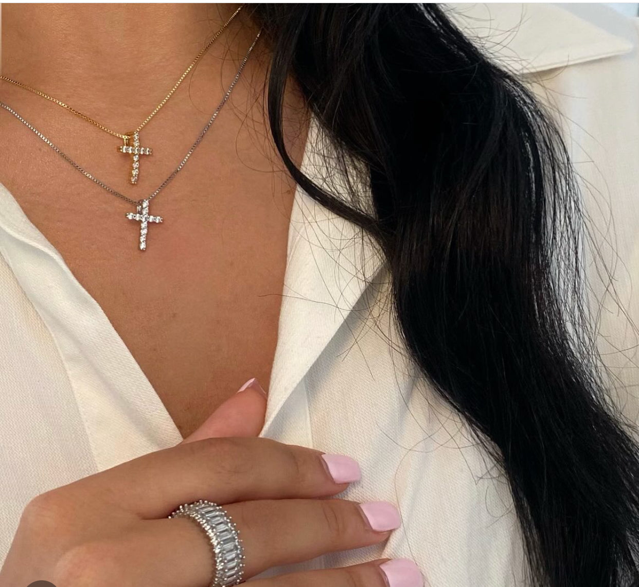 DAINTY CROSS NECKLACE