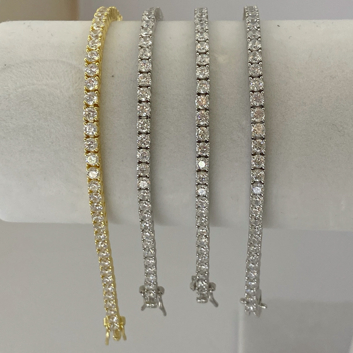 TENNIS BRACELET